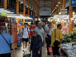 Bangkit Road (D23), Retail #592348531